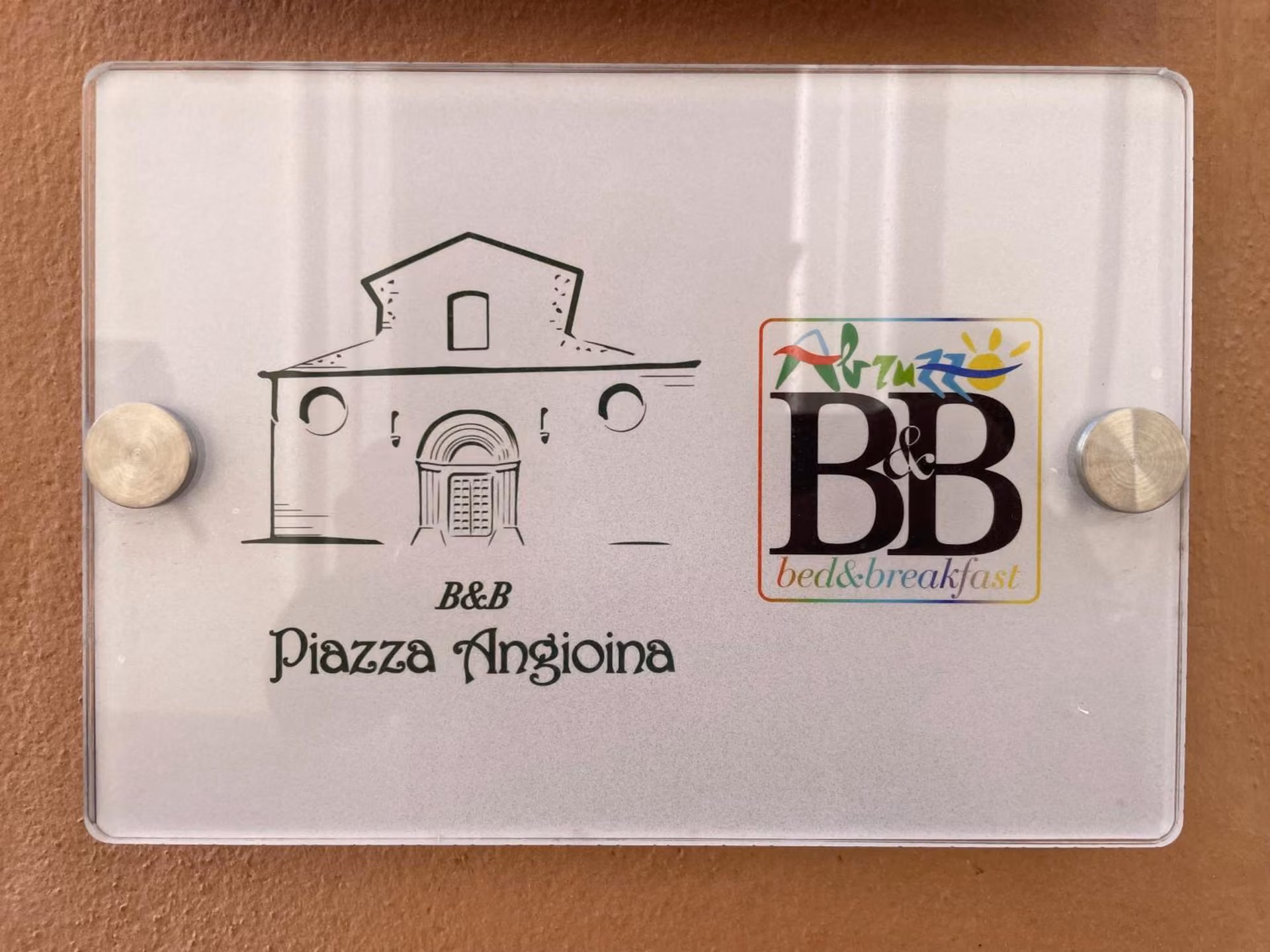Certificazione CIN esposta dal B&B Piazza Angioina